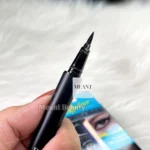 BOB Modelling Eyeliner Pen Black