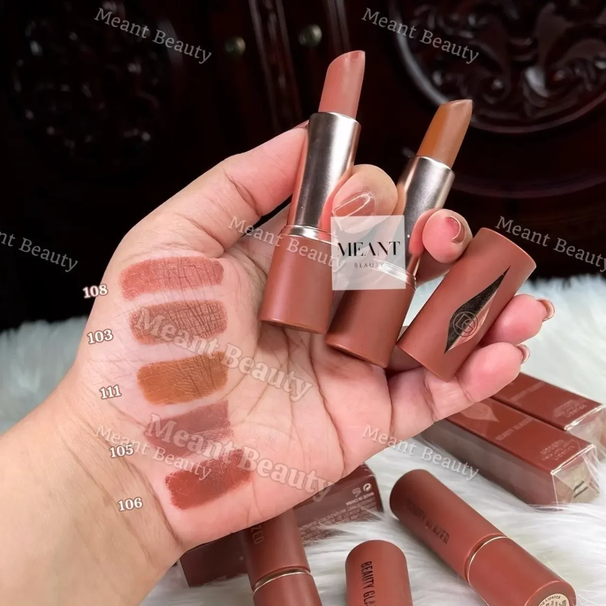 Beauty Glazed Modern matte lipstick
