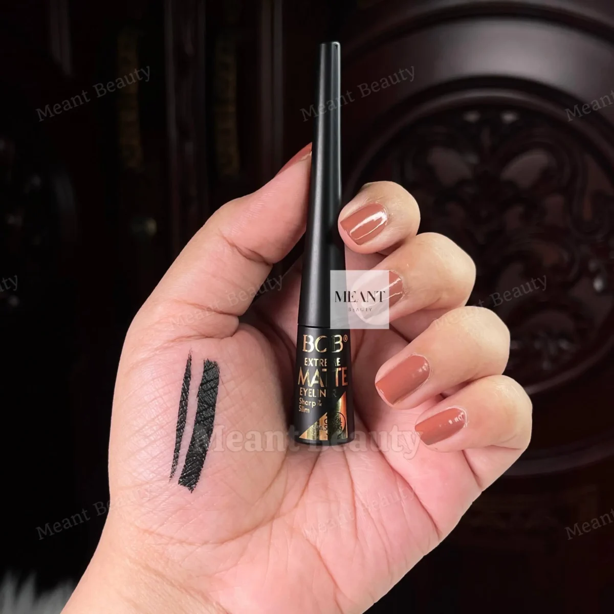 BOB Extreme Matte Eyeliner Sharp & Slim Eyeliner
