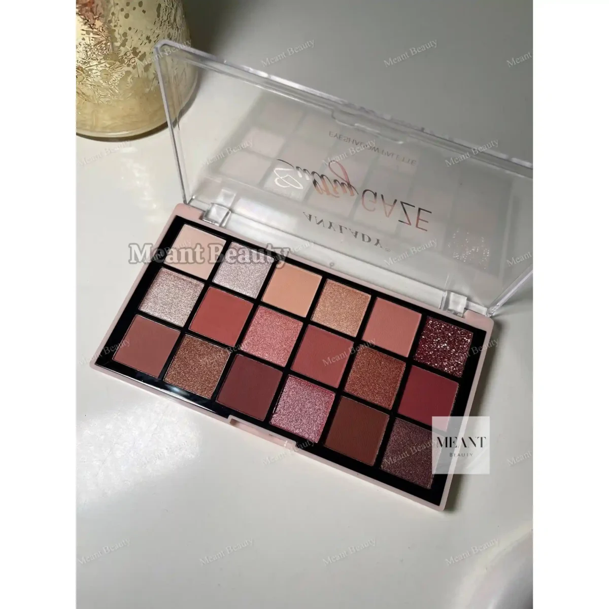 Anylady Sultry Gaze 18 Color Eyeshadow Palette 02