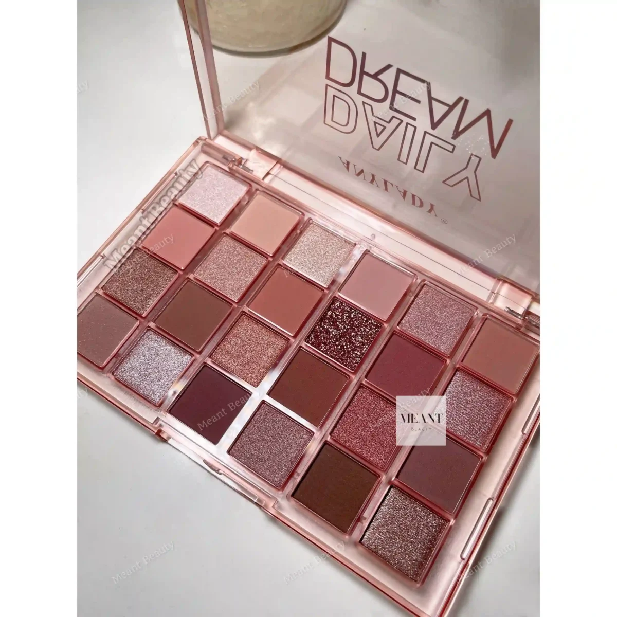 Anylady Daily Dream 24 color Eyeshadow Palette