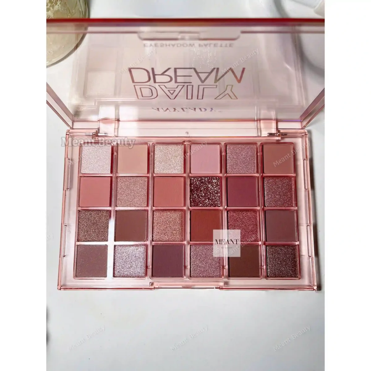 Anylady Daily Dream 24 color Eyeshadow Palette