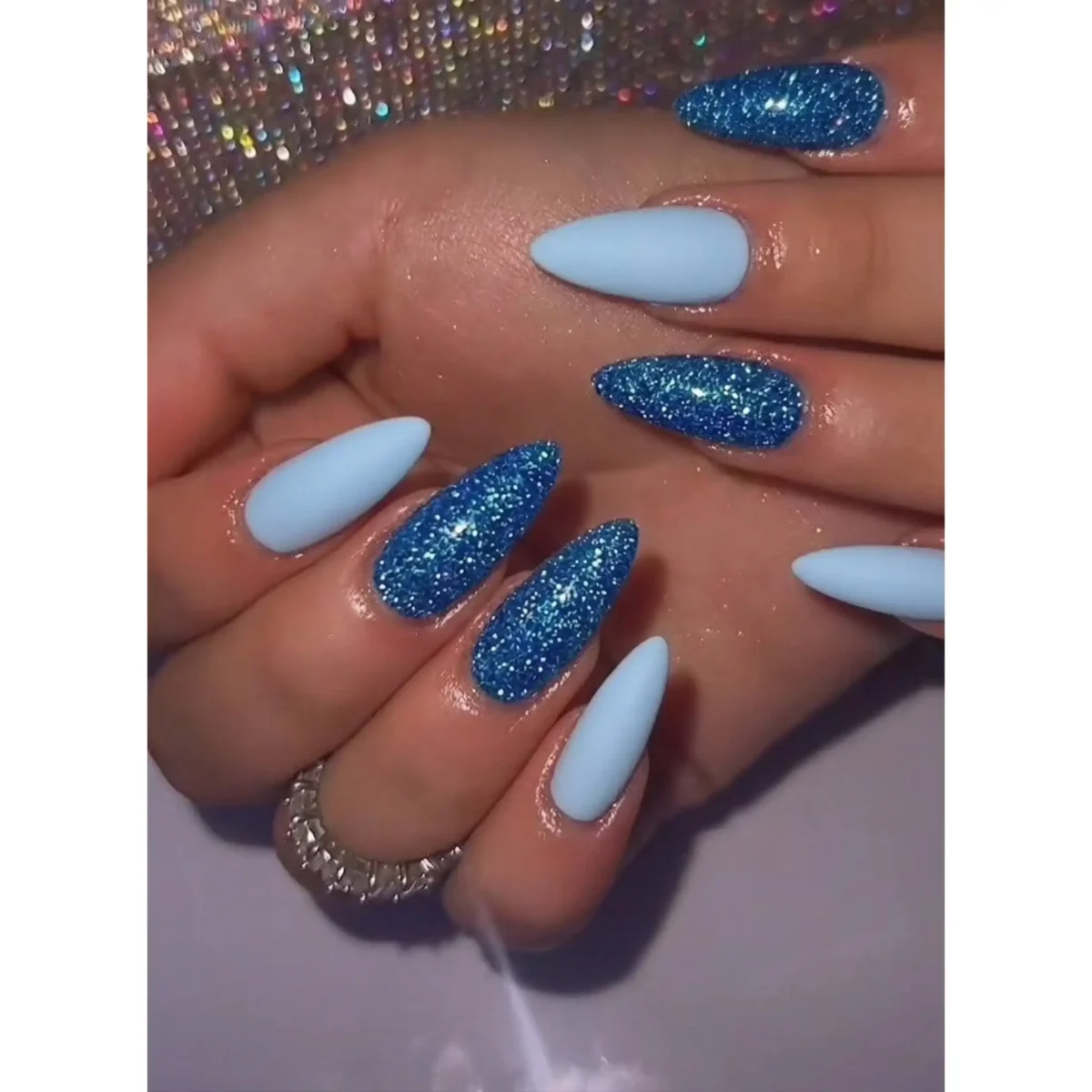 Nail Fairy 24 PC Fake Nail Set- Sparkly Blue