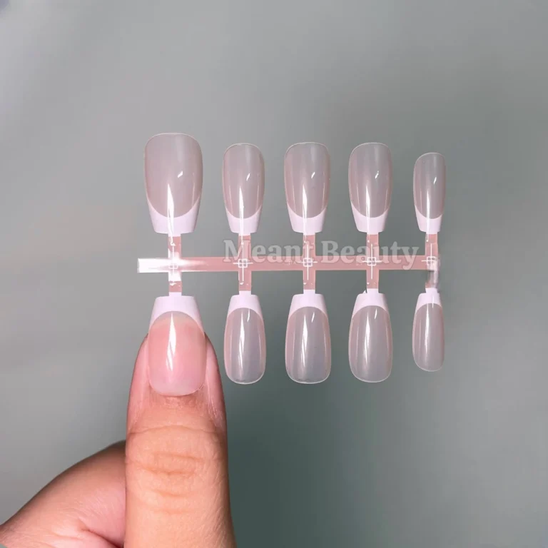 Cat Eye Fake Nail Set- #Pink French Tip