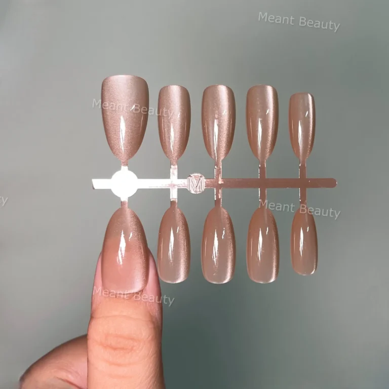 Cat Eye Fake Nail Set- #Posh Nude