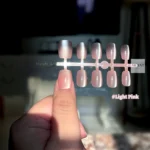 Cat Eye Fake Nail Set- Short #Light Pink