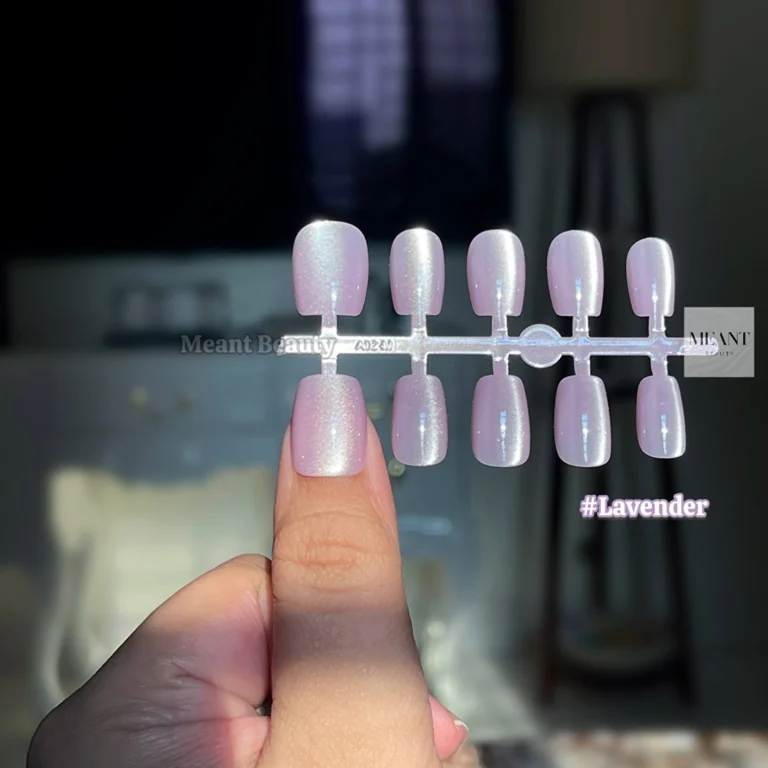 Cat Eye Fake Nail Set- #Lavender