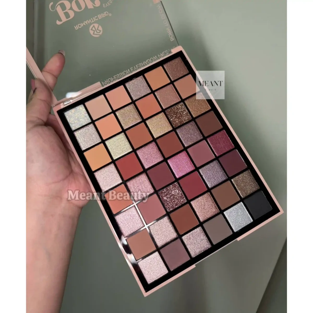 Romantic Bird Born to Glow 48 color Eyeshadow Palette- A (brown)