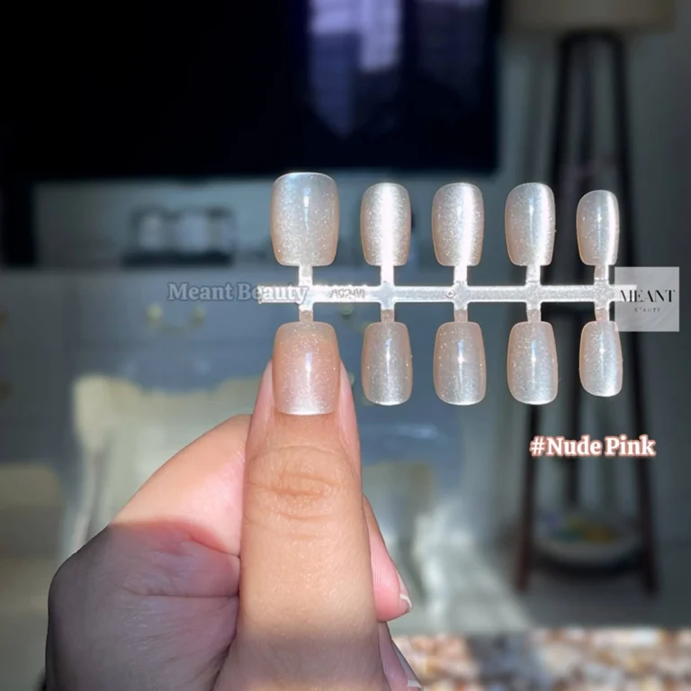 Cat Eye Fake Nail Set- Short #Nude Pink