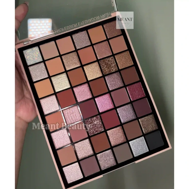 Romantic Bird Born to Glow 48 color Eyeshadow Palette- A (brown)