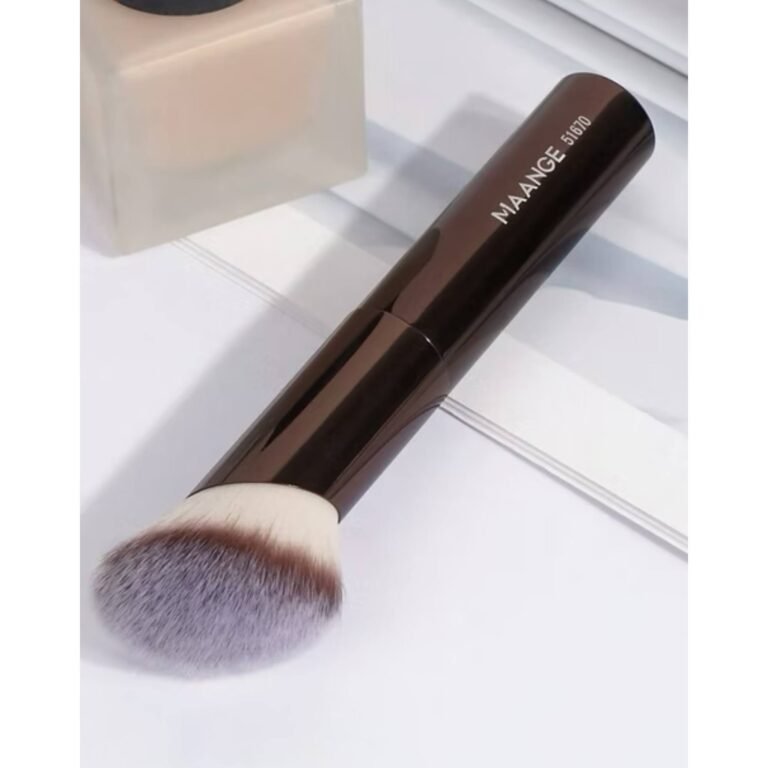 Bronzer and Contour Brush